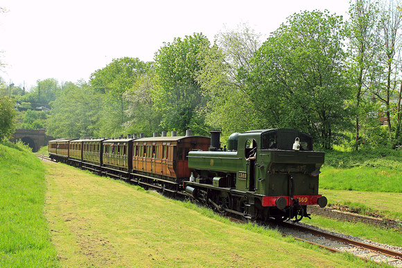 B-240511-1227-1369-West-Hoathly